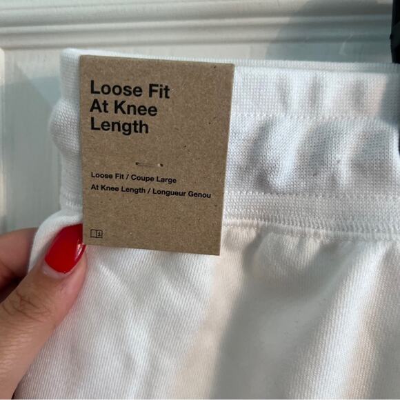 Nike Sportswear Sport EssentialsMen's French Terry Alumni Shorts M NWT - Picture 6 of 6